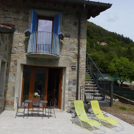 Giardino Tra I Laghi Bed & Breakfast ซาน เฟเดเล อินเตลวี ภายนอก รูปภาพ